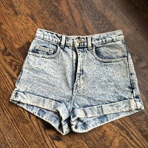 American Apparel acid washed cut off shorts. Size 25.